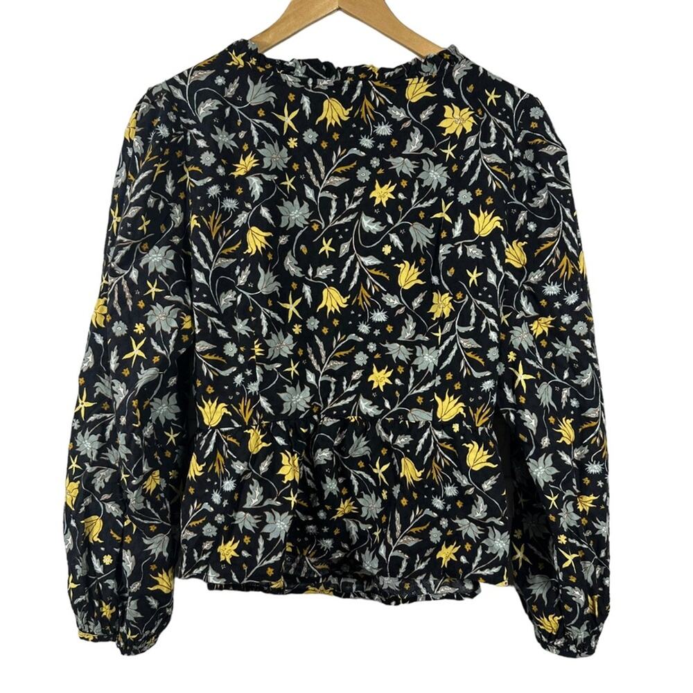 NWT Universal Thread Floral Wrap Top Size L - Picture 3 of 12